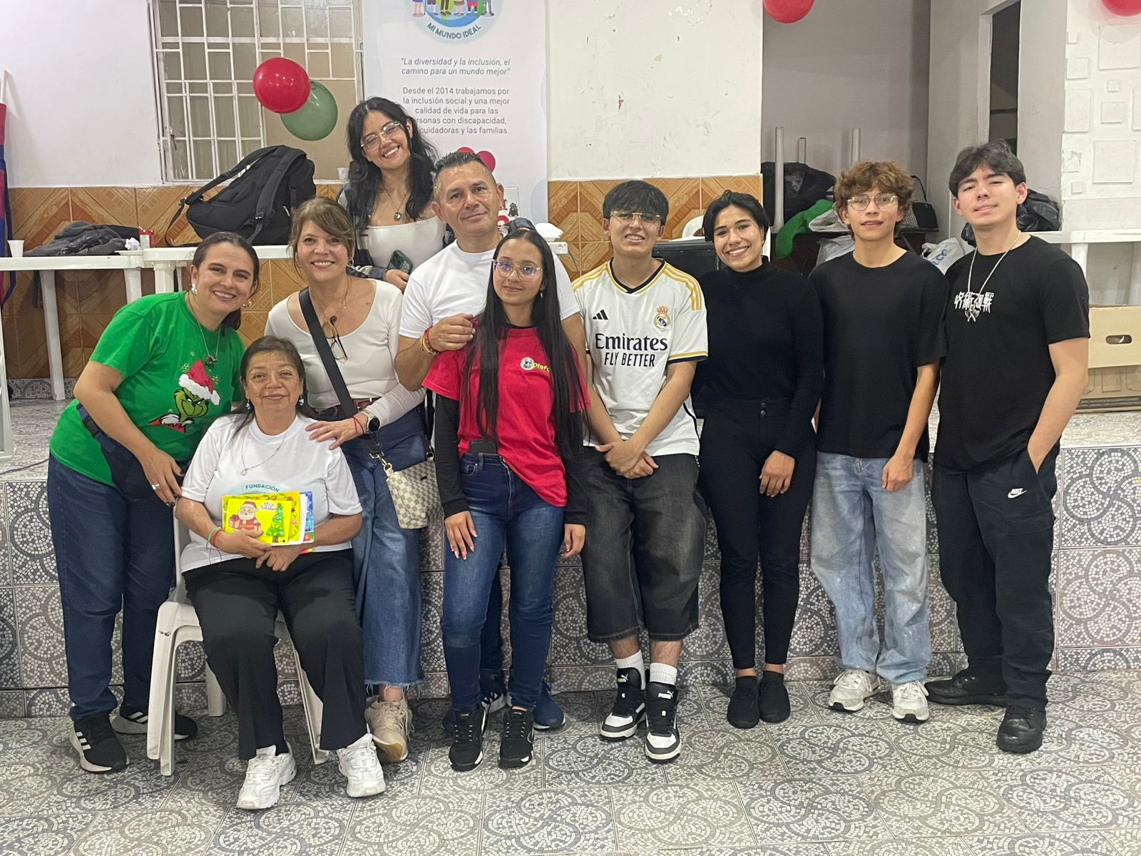 2025 Dic - Navidad en Mi Mundo Ideal